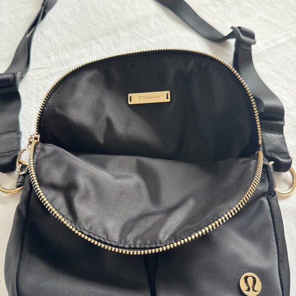 Lululemon All Night Festival Crossbody Bag - Picture 3 of 4